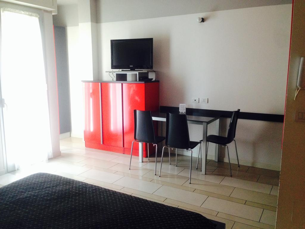 Residence Altomare Riccione Exterior foto