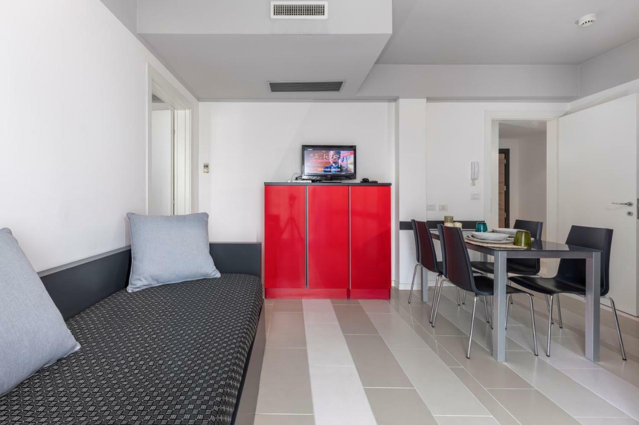 Residence Altomare Riccione Exterior foto